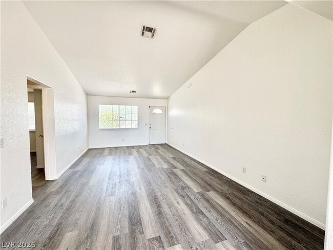 Building Photo - 1060 Marne Ct