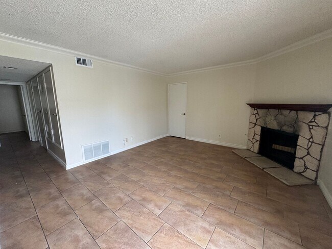 Building Photo - ***New Rental Home***