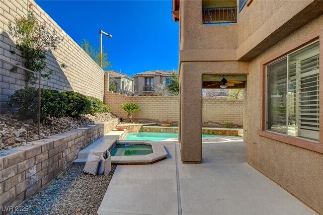 Building Photo - 11832 W Barcinas Ln