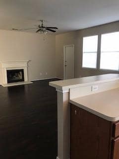 Building Photo - 504 Ame Ln
