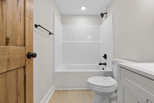 Building Photo - Beautiful  Home in Southside – MOVE IN SPECIAL