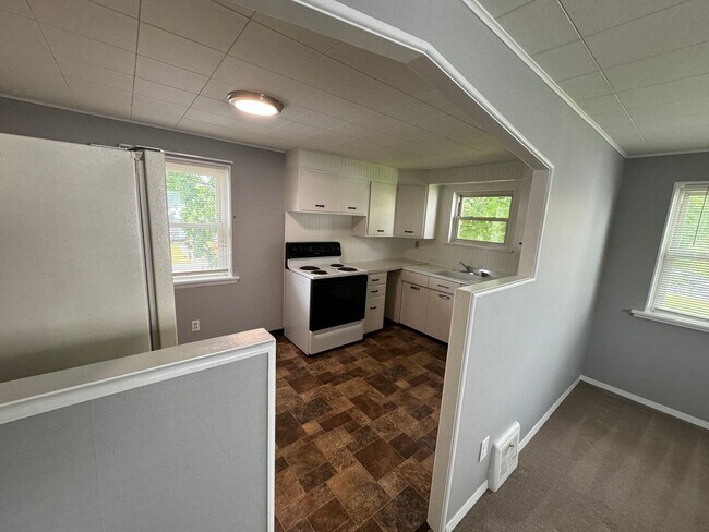 Building Photo - 517 Liberty St