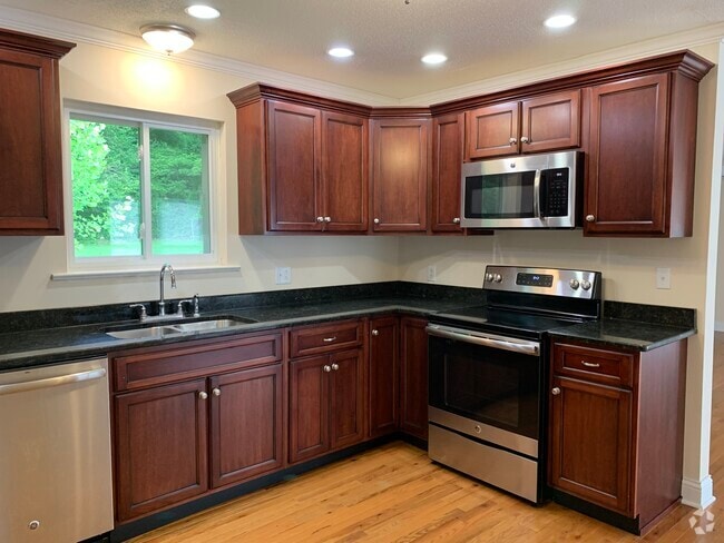 Building Photo - 3520 Burns Trl