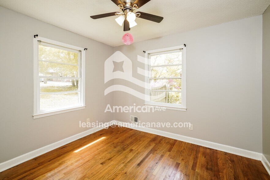 Building Photo - 6548 Margate St