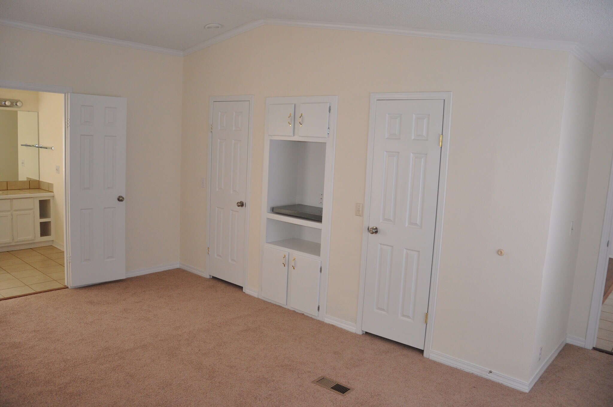 Building Photo - 14939 Angela Dr