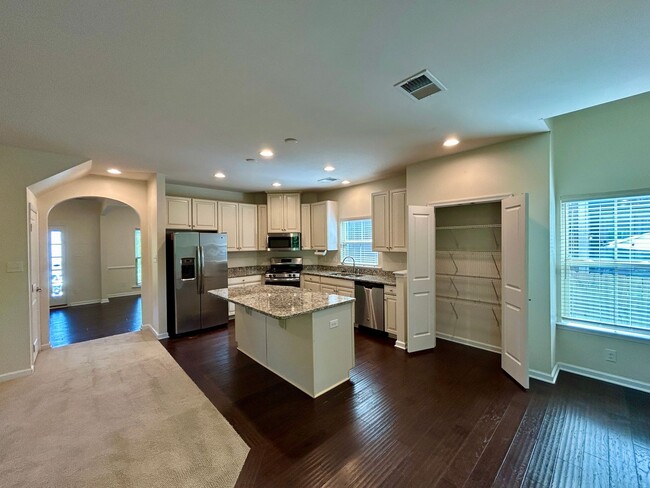 Building Photo - Captivating Craftsman style residence, nestled in the serene Wynwood Section of Fox Creek Subdivi...