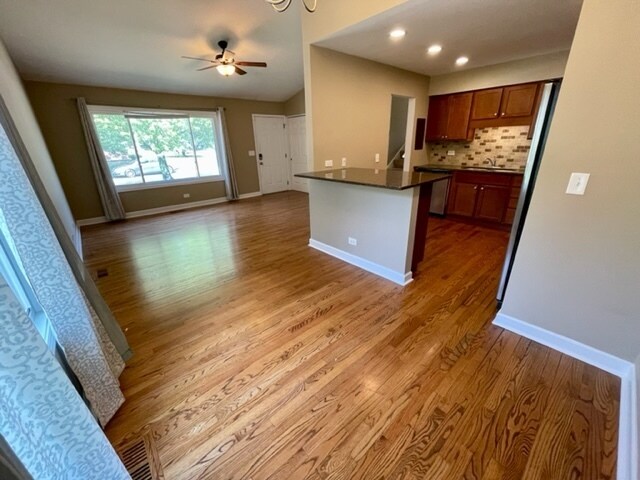 Building Photo - 29W523 Winchester Cir S