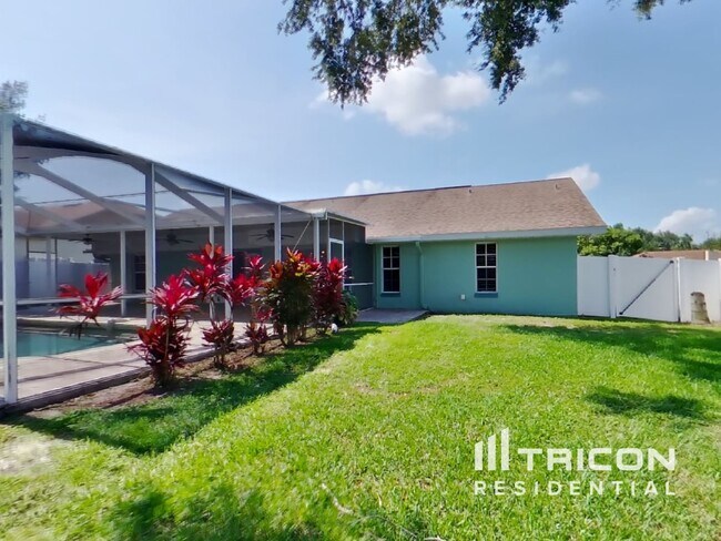Building Photo - 363 Vail Dr