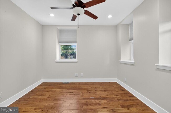 Building Photo - 1420 E Susquehanna Ave