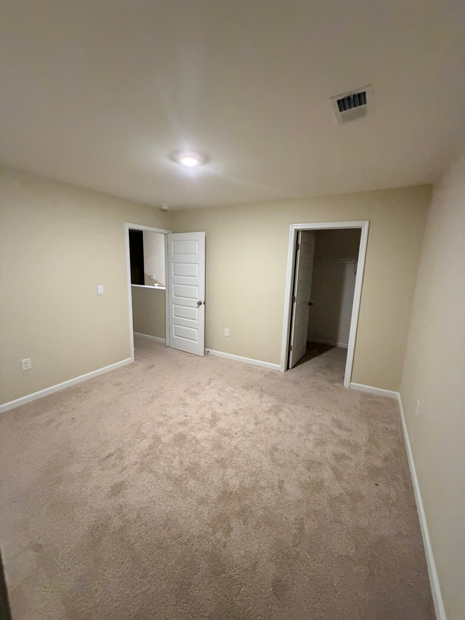 Bedroom 2 - 168 Hampton Cir