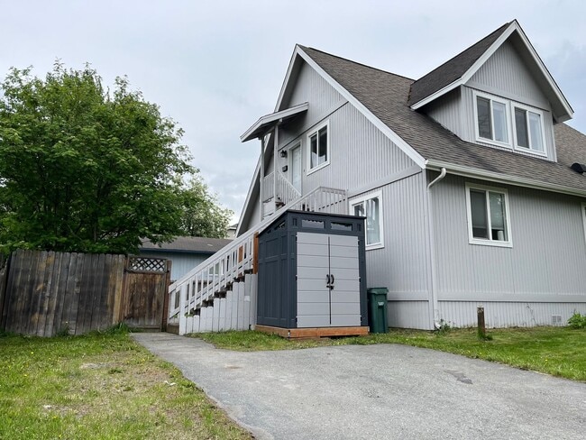 Building Photo - 2323 E 68th Ave