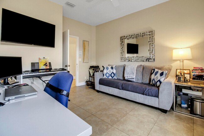 Building Photo - 6684 NW 23rd Ter