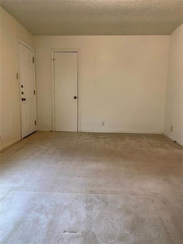 Building Photo - 2812 Ridgecrest Dr