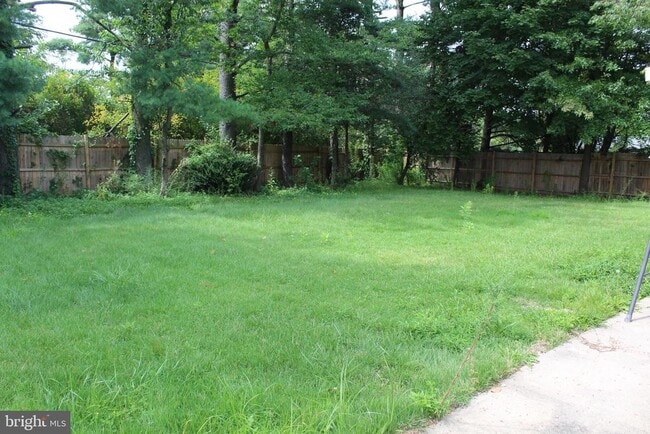 Building Photo - 34 Garrison Cir