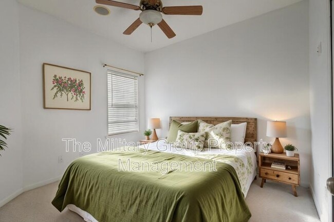 Building Photo - 9777 Summer Grove Way W