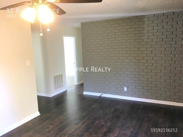 Building Photo - 12 Bonsell Pl