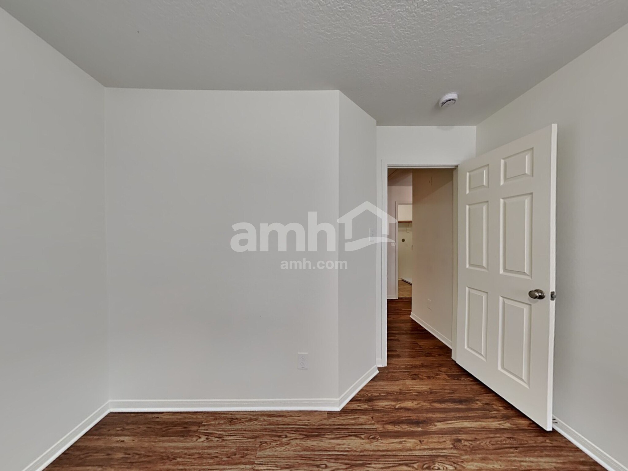 Building Photo - 16823 Accolade Way