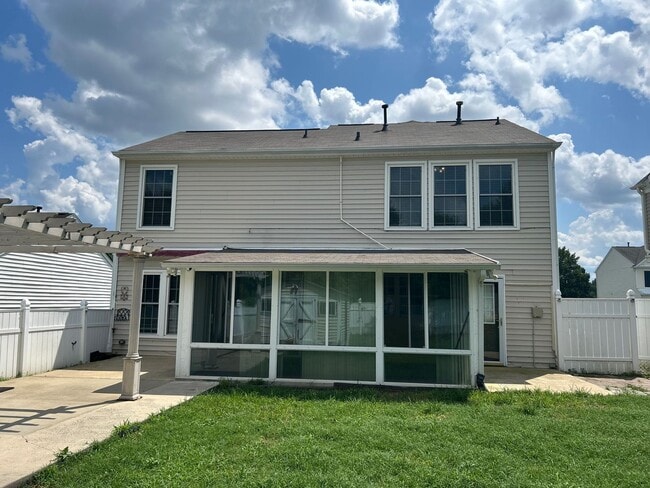Building Photo - 3 Bed | 2.5 Bath Home in Raleigh with a Su...