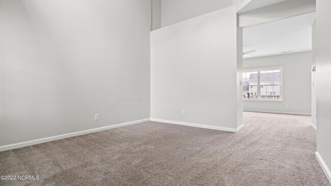 Building Photo - 501 Pearl Valley Ct