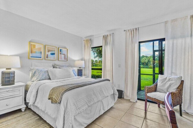 Primary Photo - 13334 Polo Club Rd