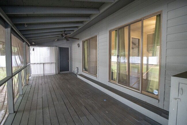 Building Photo - Beautiful Three Bedroom Home for Rent – 1440 Land of Lakes Circle, Lexington, SC