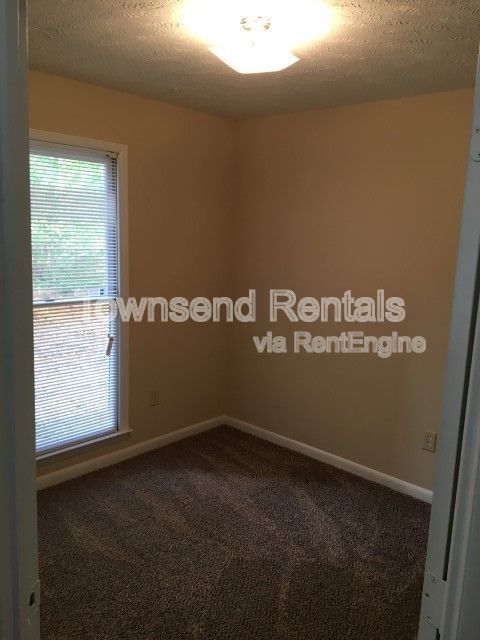 Building Photo - 7045 Candlewood Dr