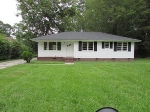 Building Photo - Close to Crosswell Elementary