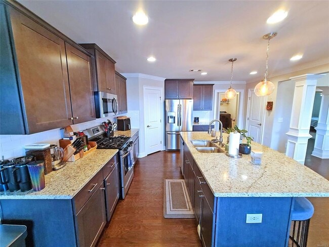 Building Photo - 919 Wheat Ridge Dr