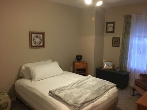 Building Photo - 313 Allens Ln