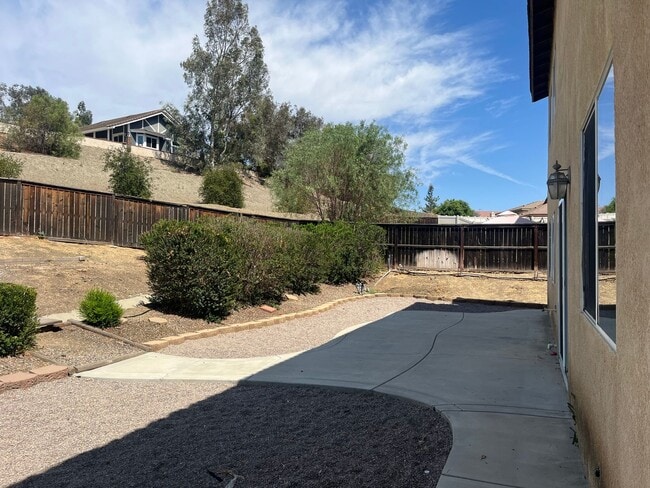 Building Photo - 32180 Yosemite St