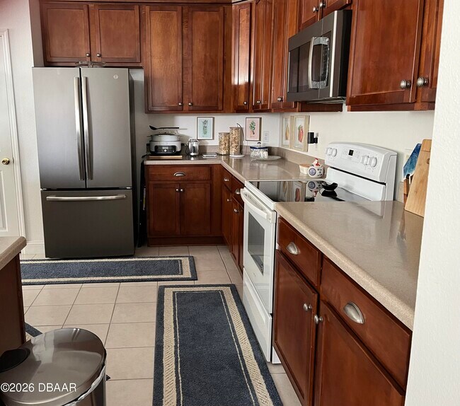 Building Photo - 113 Hagge Dr