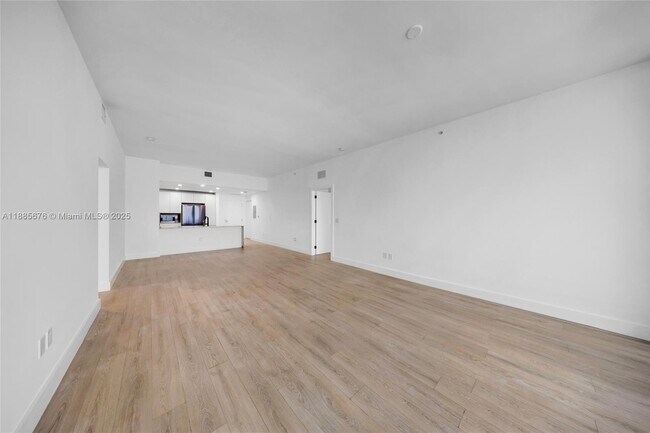 Building Photo - 7901 Hispanola Ave