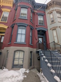 Building Photo - 372 Clinton Ave