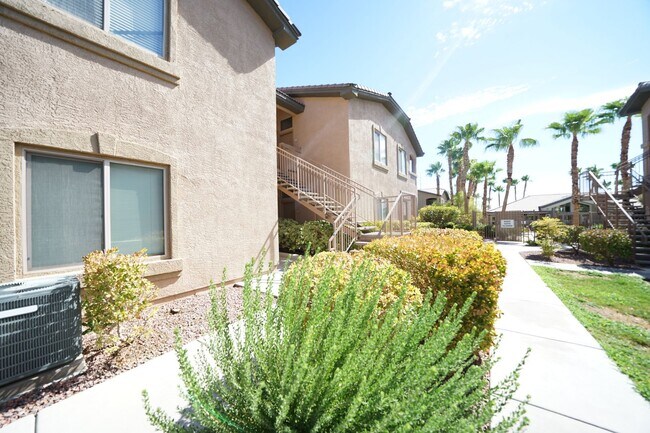 Building Photo - 8985 S Durango Dr