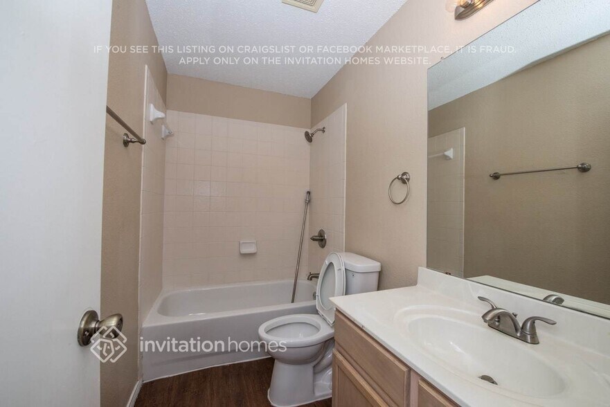Building Photo - 7712 Regent Dr