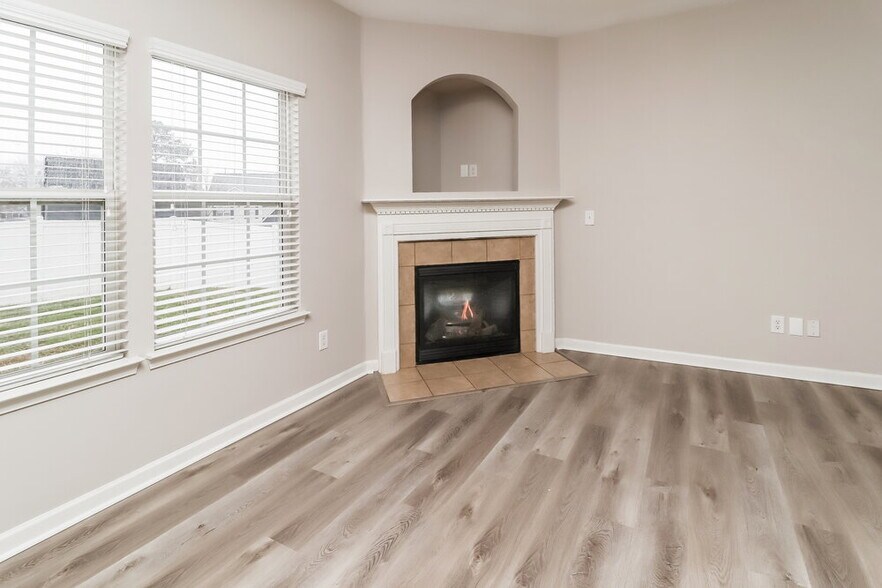 Building Photo - 418 Whitewater Way NW