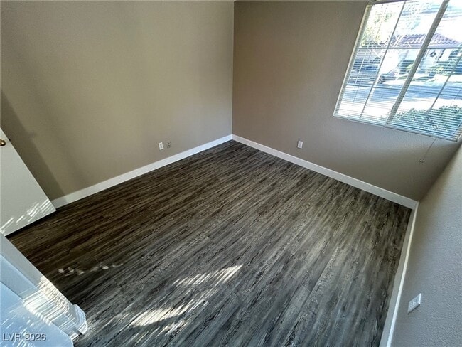 Building Photo - 9844 Via Delores Ave