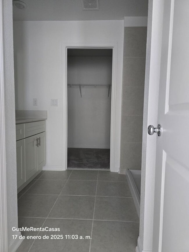 Building Photo - Westview Single Family Home 4 beds 2,5 Baths