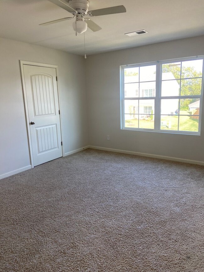 Building Photo - New For Rent in Springville!