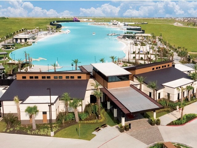 Building Photo - 3003 Lago Costa Dr