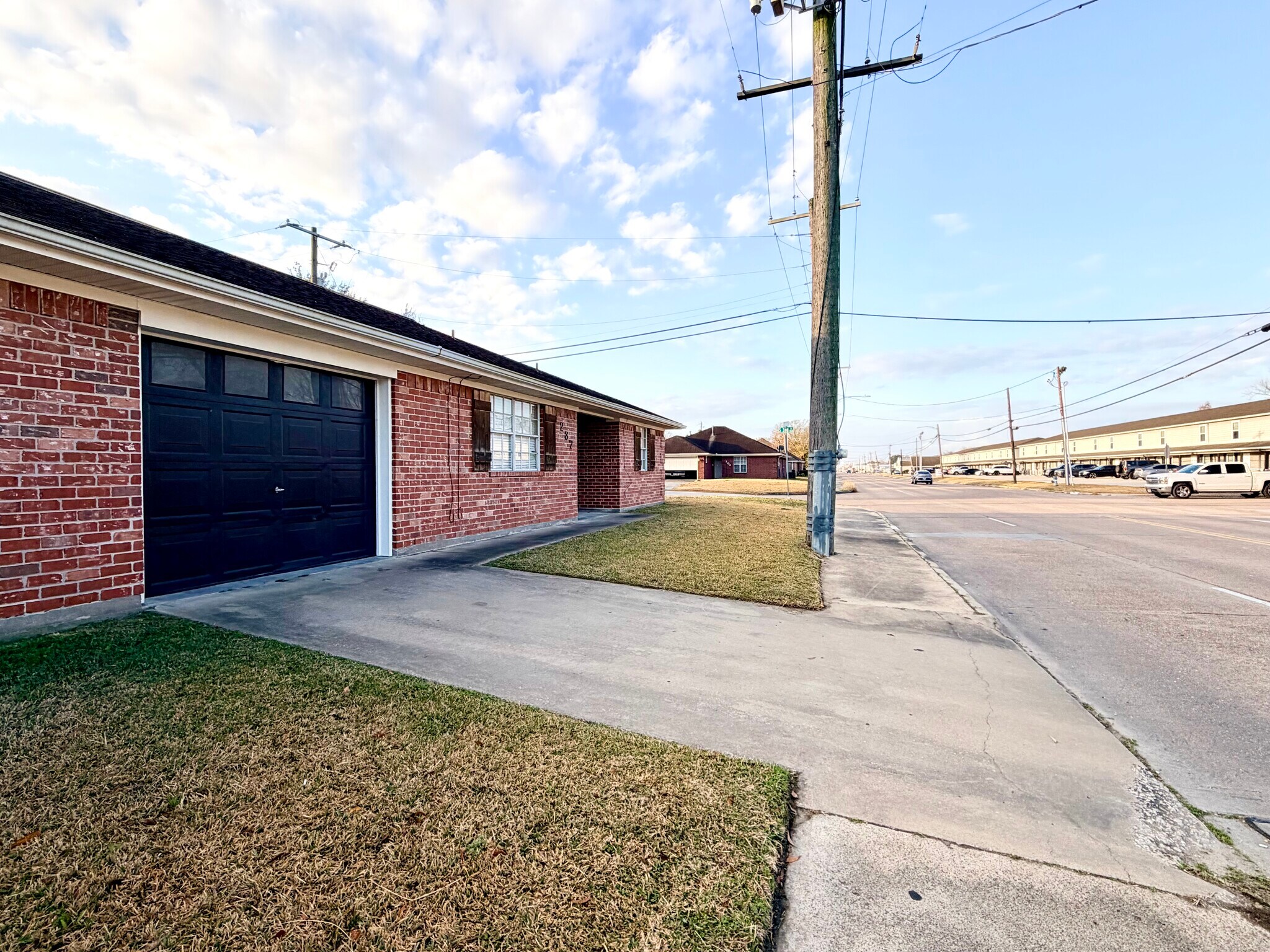 Building Photo - 237 Nederland Ave