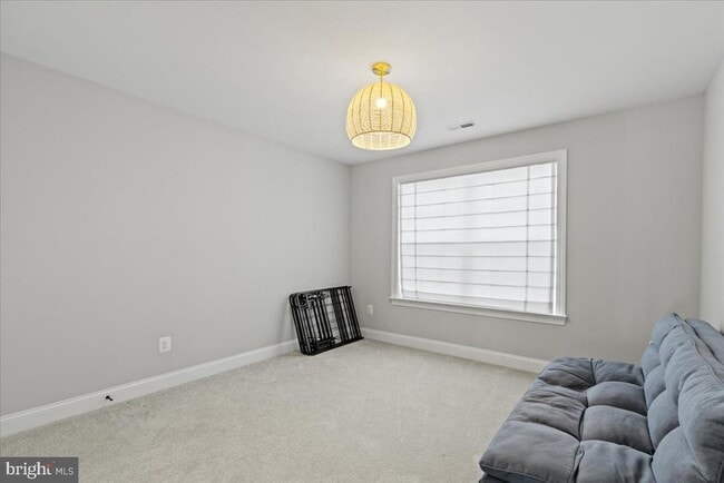 Building Photo - 2061 St Pauls Ct