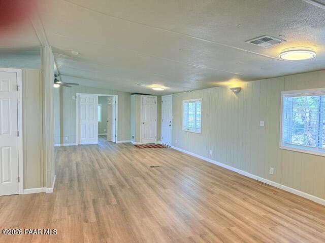 Building Photo - 8201 E Canyon Ln