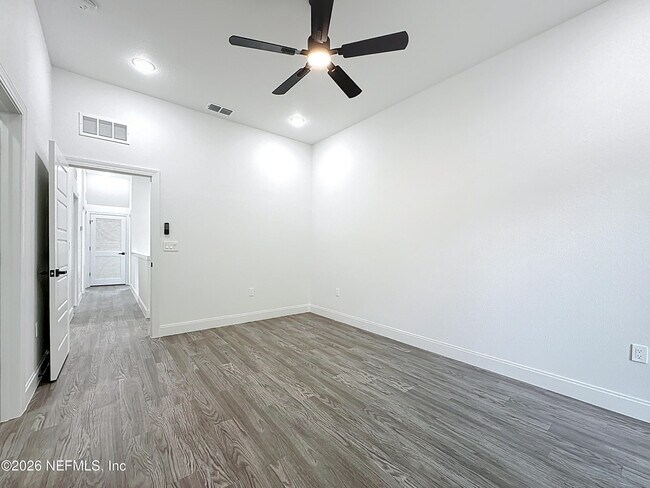 Building Photo - 8912 Hogan Rd