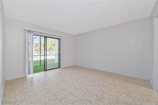 Building Photo - 606 Gerald Ave