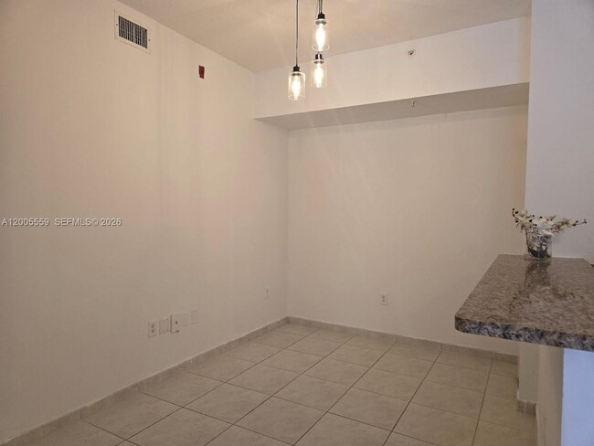 Building Photo - 7260 NW 114th Ave