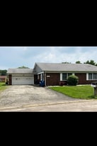 Building Photo - 2010 Country Jct