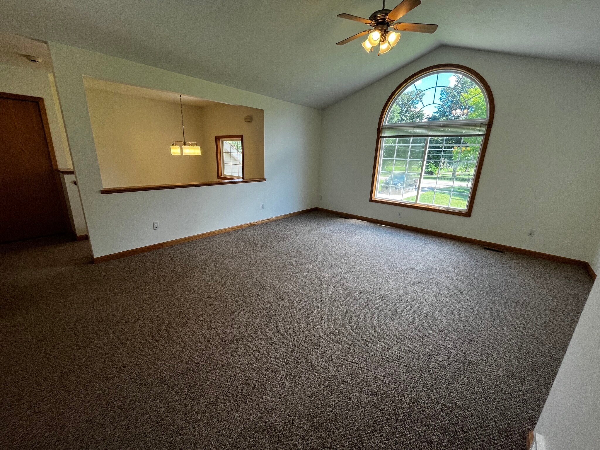 Building Photo - 788 Graafschap Rd