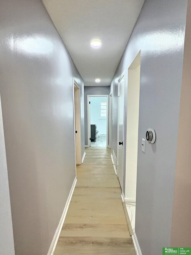 Building Photo - 5119 Pratt St