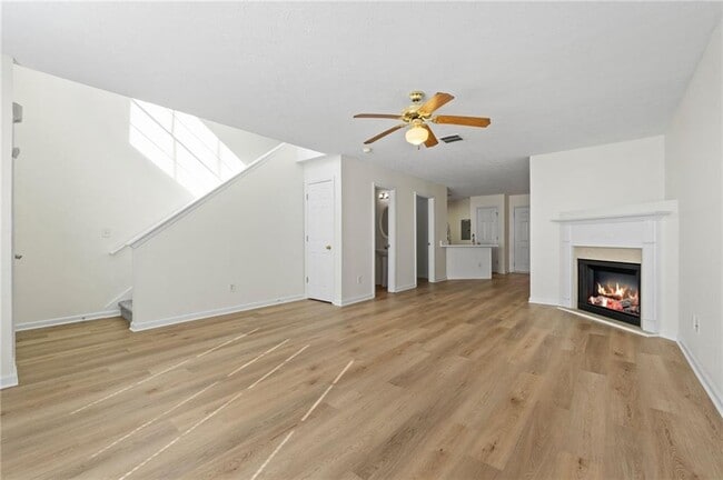 Building Photo - 1330 Labonte Pkwy